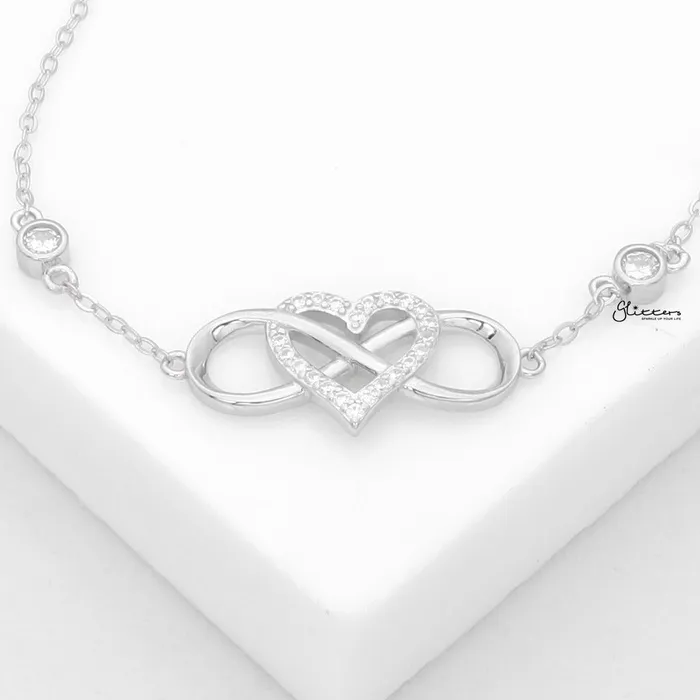 Bracelets Glitters Sterling Silver Infinity with CZ Heart Bracelet