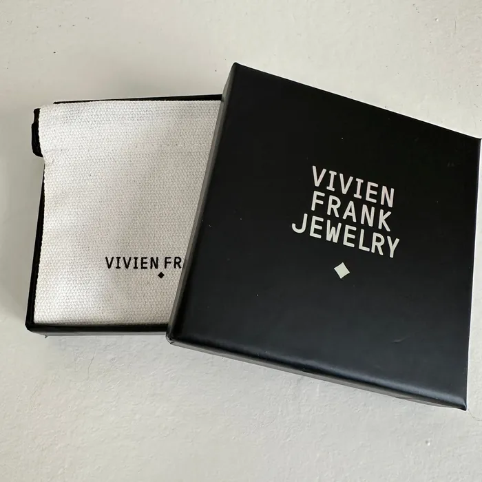 Bracelets Vivien Frank Designs White Pearl Bracelet 14k gold
